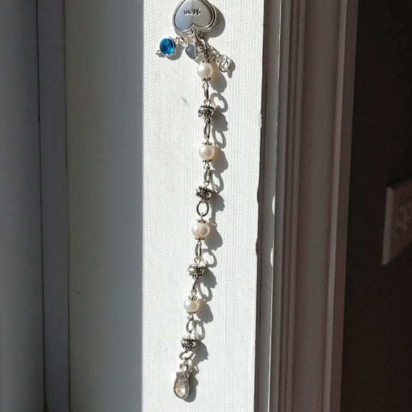 🇨🇦3 For $20🇨🇦Pretty Silver Tone Mom Heart Charm Bracelet - Picture 5 of 9